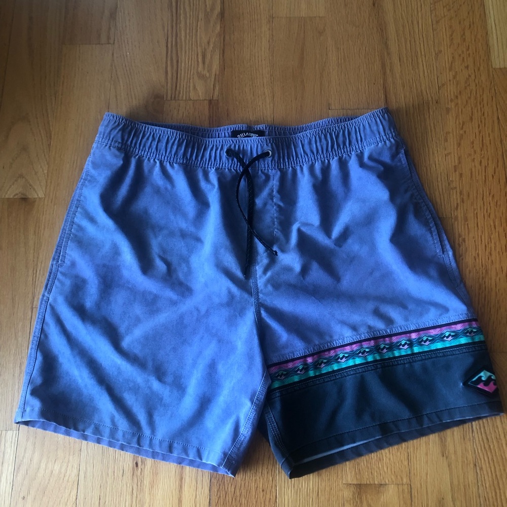 Billabong Men's Lavender Patterned Volley Trunks with Black Hem - Picture 2 of 7
